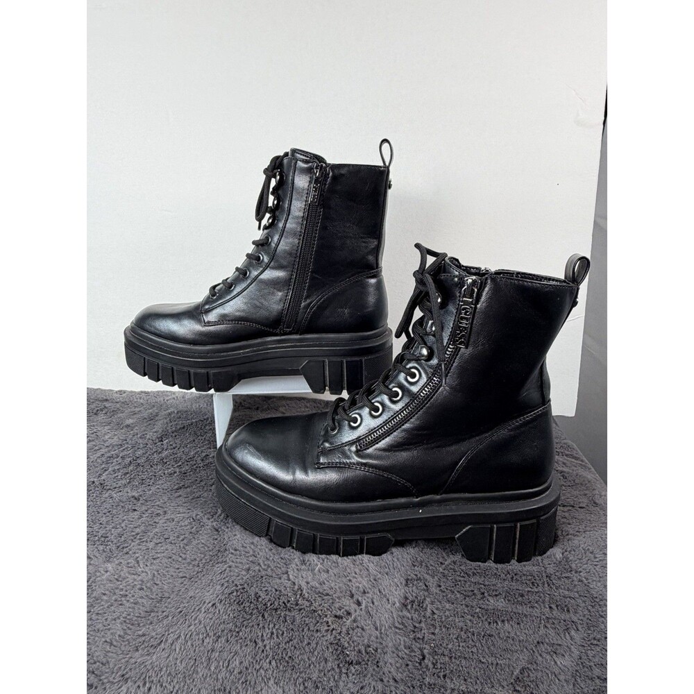 GUESS Women’s 8.5 Black Combat Boots Lace Up Zip Chunky Lug Sole Platform